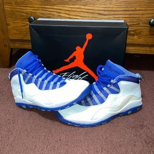 Retro 10 size 11